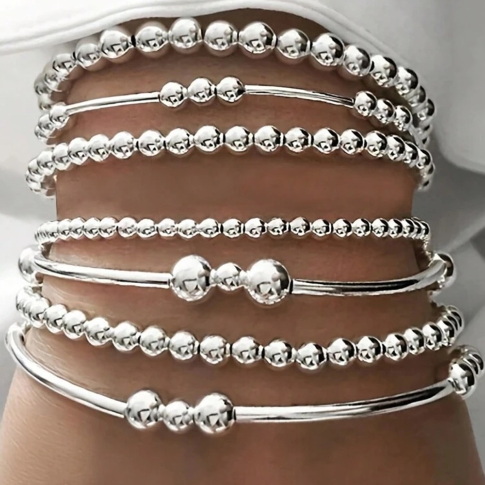 New 7 piece beaded bracelet set